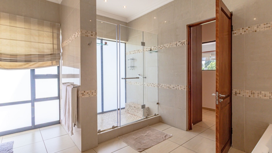 7 Bedroom Property for Sale in Oranjeville Free State